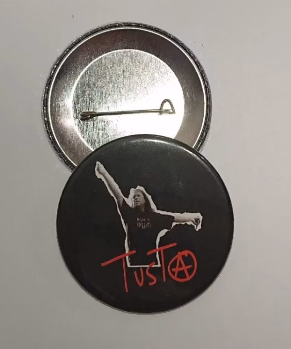 Tusta bedž 38 mm