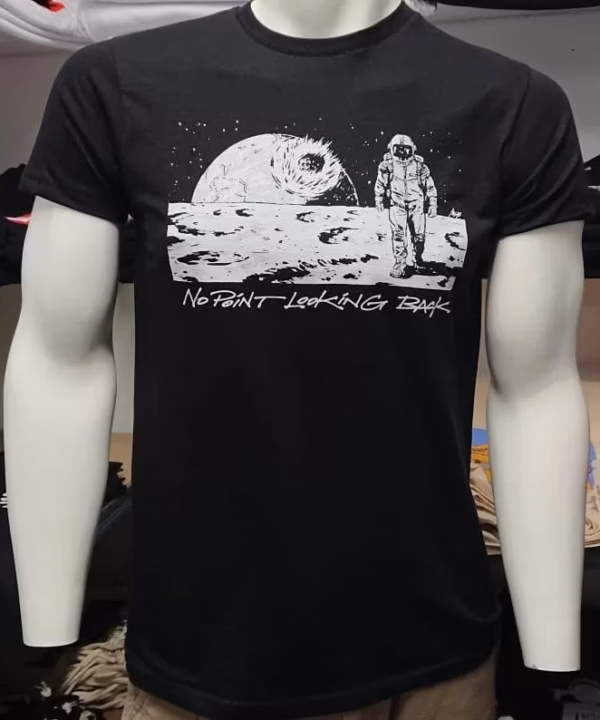 No Point Looking Back - Black T-shirt