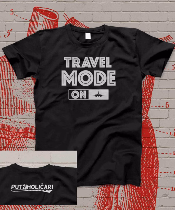 Travel mode on - Black T-shirt