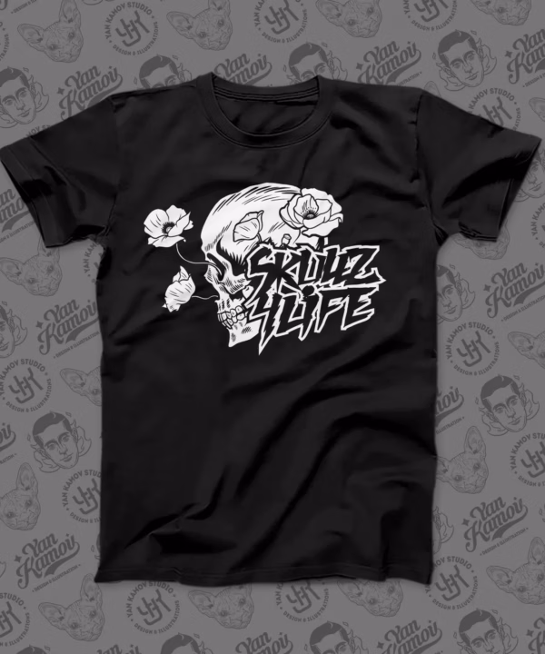 Skullz4Life - Skulls and Poppies black and white T-shirt