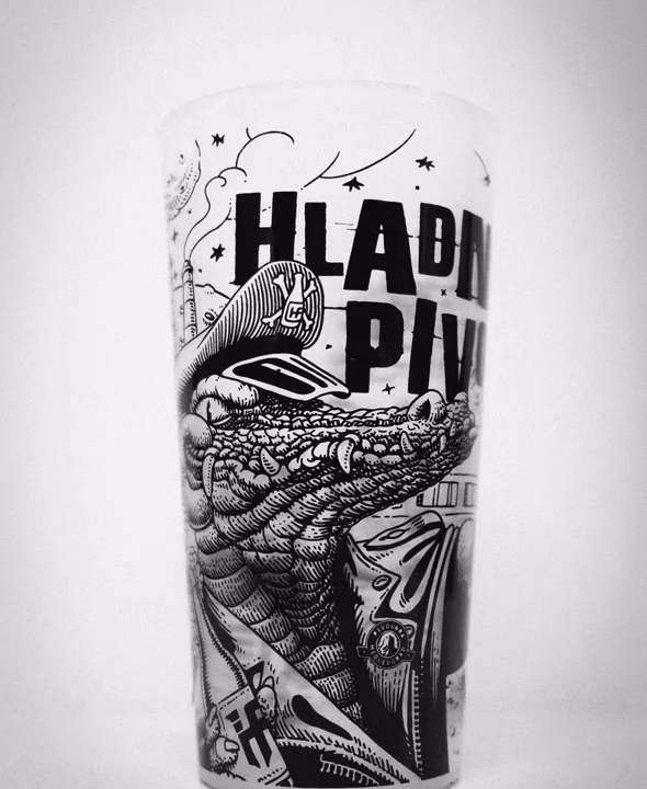 Hladno Pivo Medvedgrad čaša