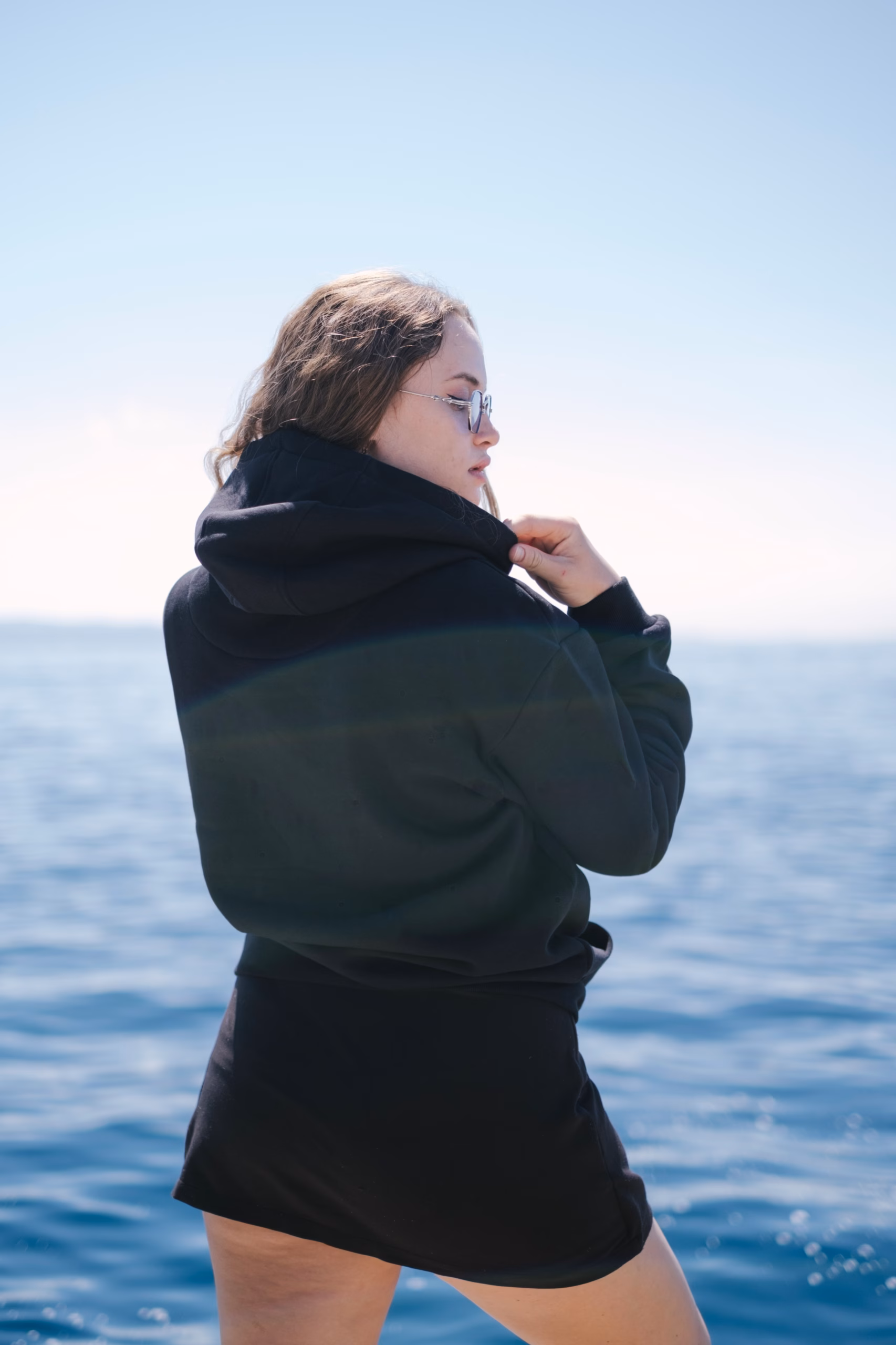 Bura - Oversized Crna Hoodie - Slika 5