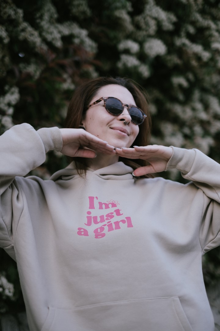 I'm just a Girl - Hoodie - Slika 5