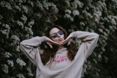 I'm just a Girl - Hoodie - Slika 3