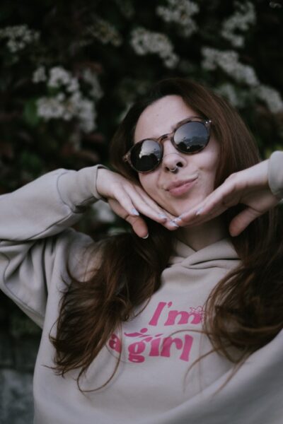 I'm just a Girl - Hoodie - Slika 2