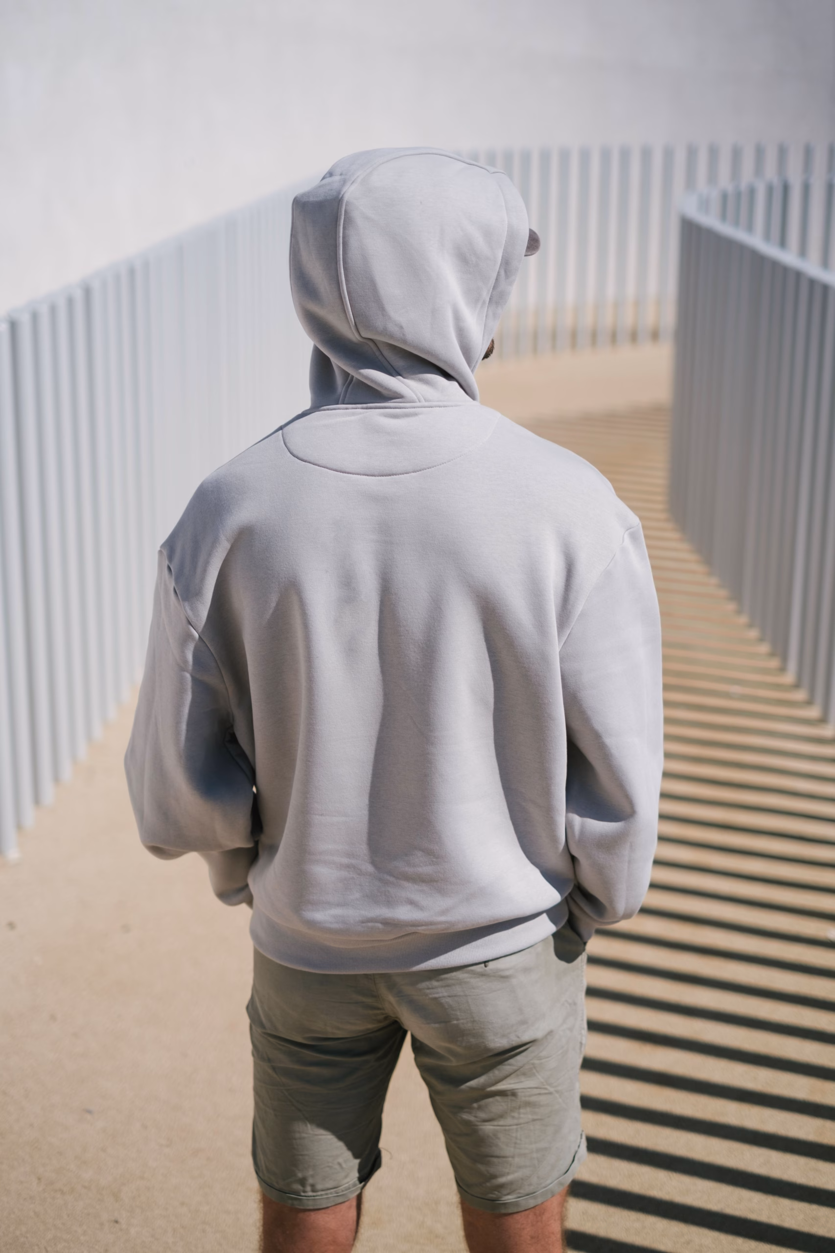 Jugo - Oversized Siva Hoodie - Slika 7